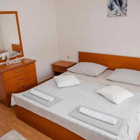 Apartman Lubussa Διαμέρισμα