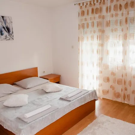 Apartman Lubussa Διαμέρισμα Ljubuški
