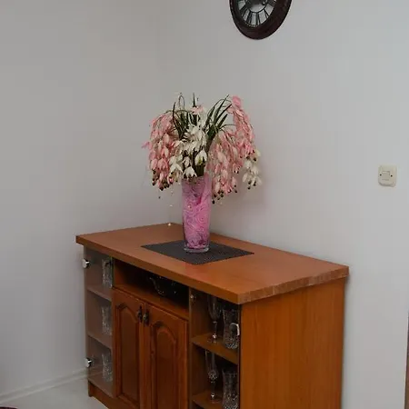 Apartman Lubussa Διαμέρισμα *